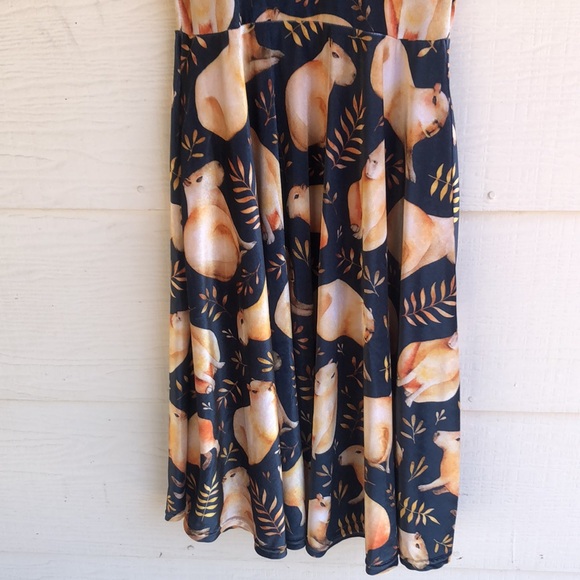 Miglax Capybara Dress - Picture 3 of 3